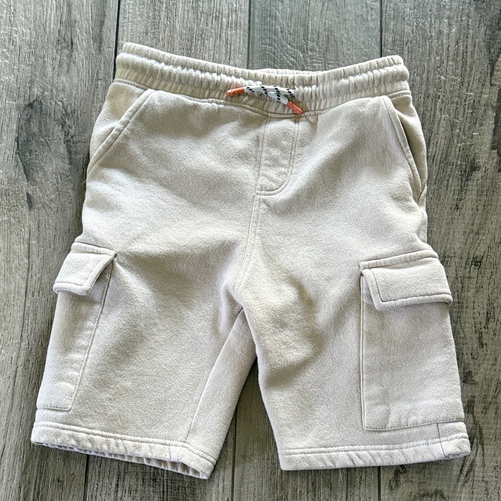 Free Planet cream cargo shorts, sz 12/large